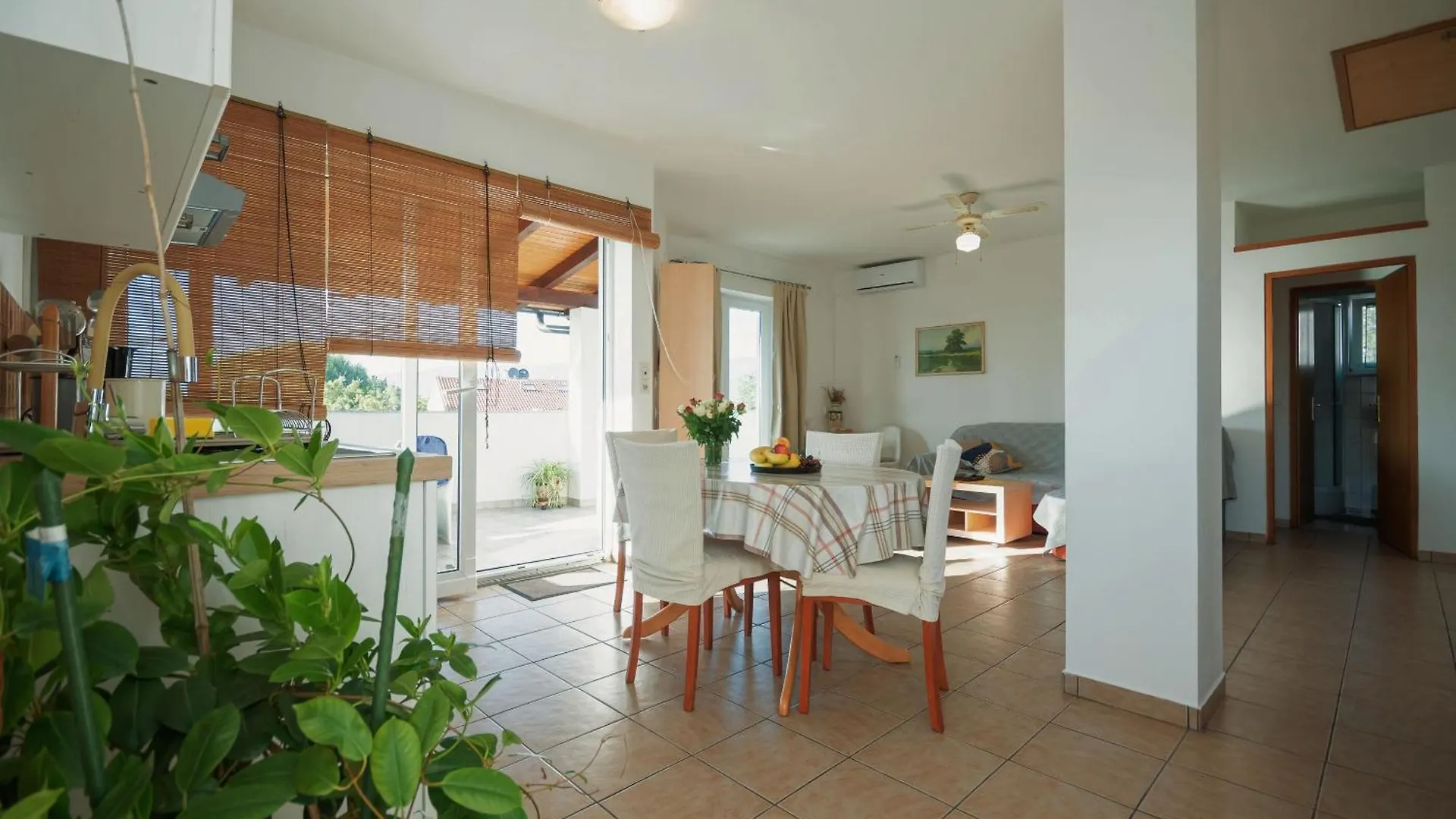 Apartments Kamenar Klimno Croatia